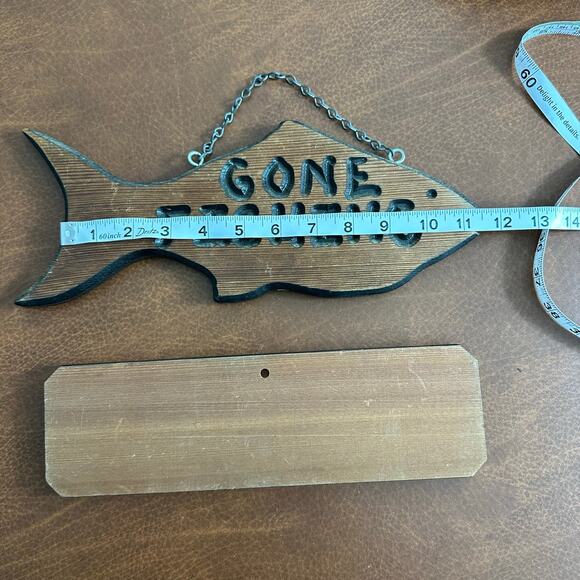 Fishing Wooden Hanging Plaques Lot of 2 Man Cave Gone Fishing Welcome Best Catch - Picture 4 of 5